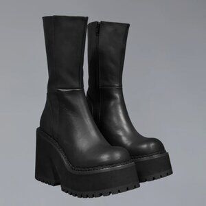 UNIF Parker Boot size 7